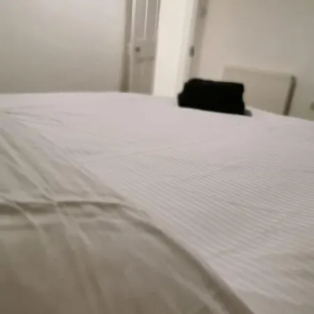 בית נופש Grace Cottage, Town Centre, Close To פילי